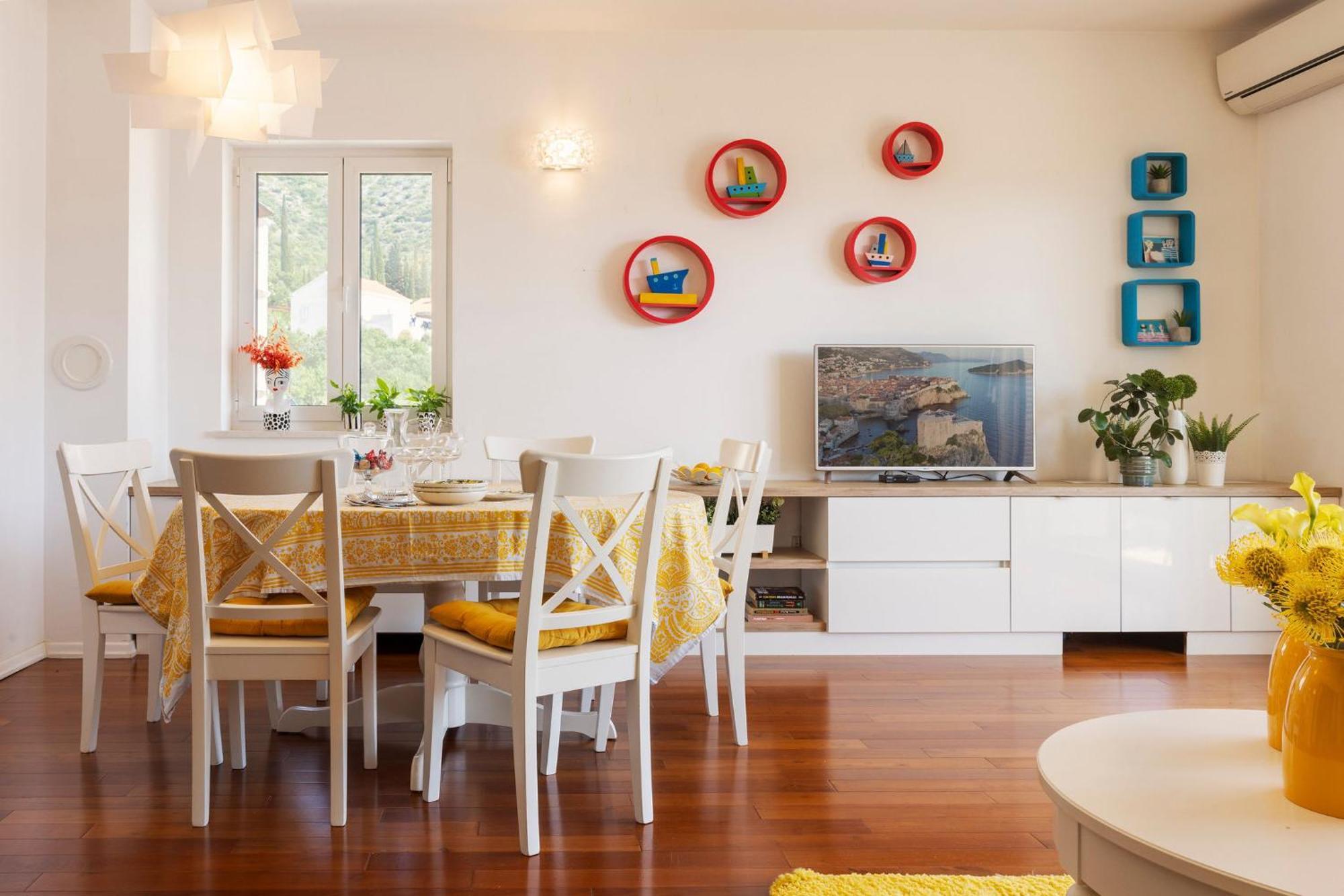 Apartment Deluxe Bellevue ซาตอน ภายนอก รูปภาพ