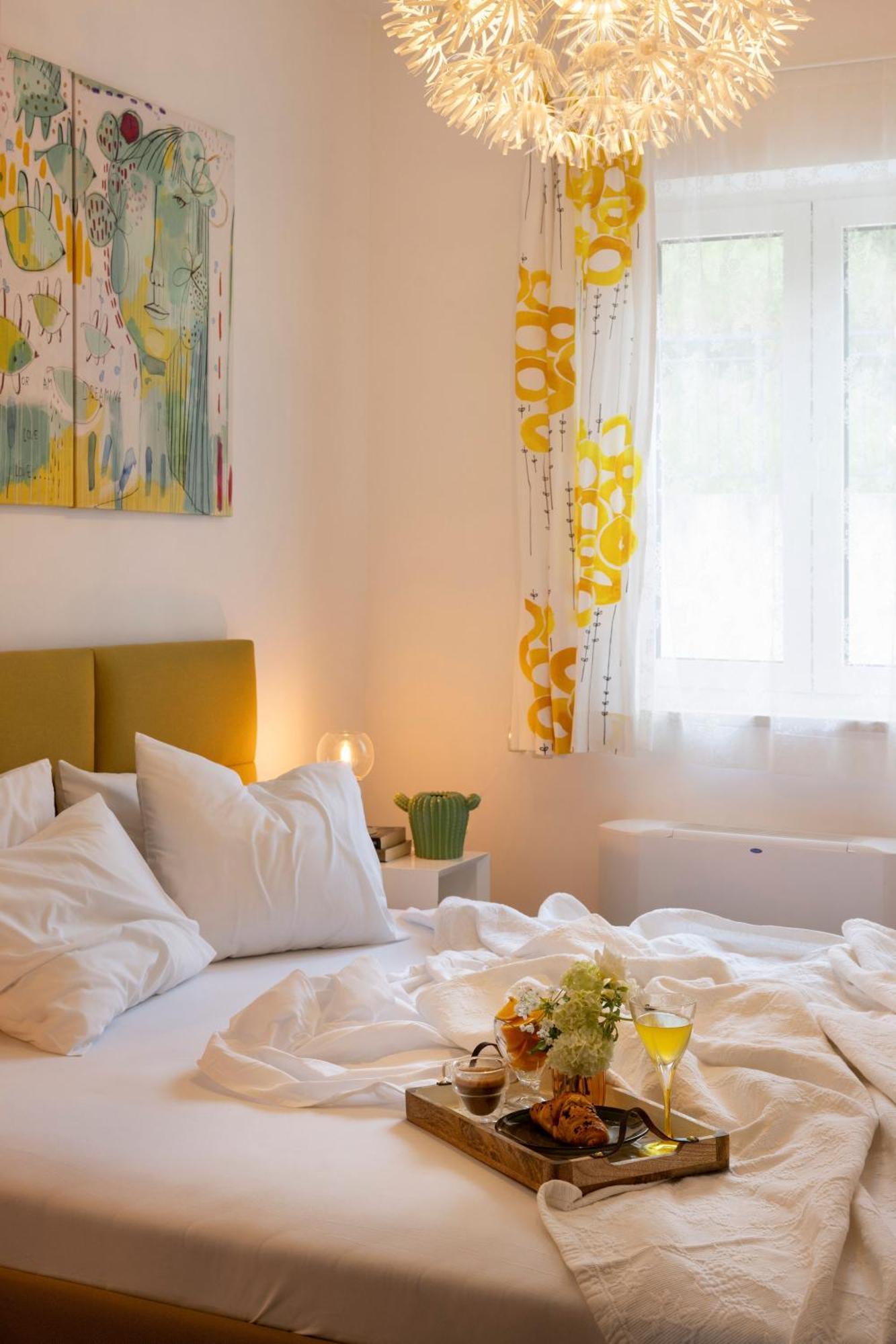 Apartment Deluxe Bellevue ซาตอน ภายนอก รูปภาพ