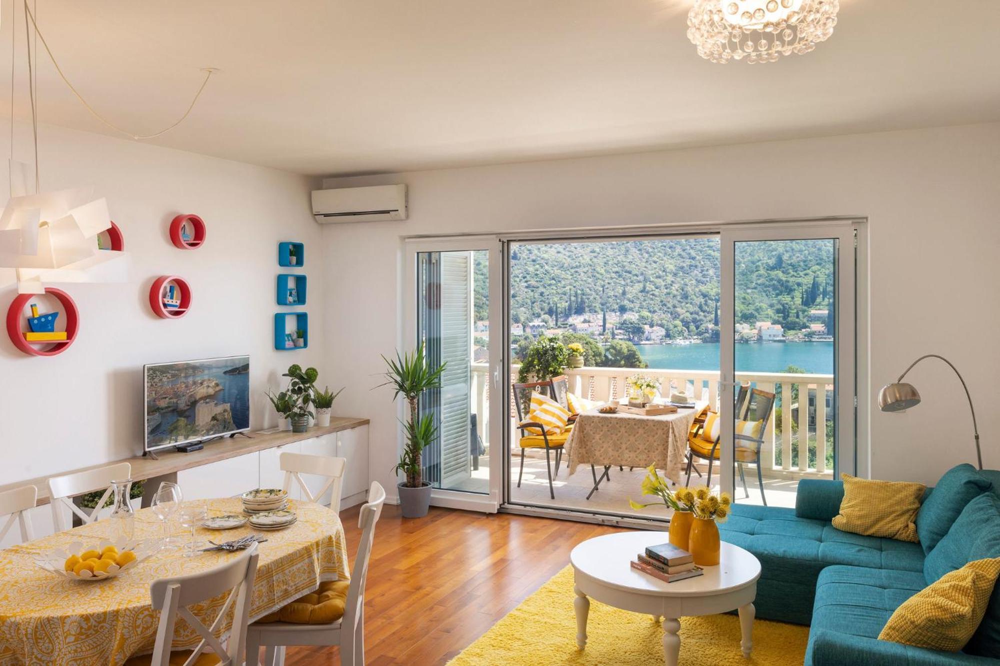 Apartment Deluxe Bellevue ซาตอน ภายนอก รูปภาพ