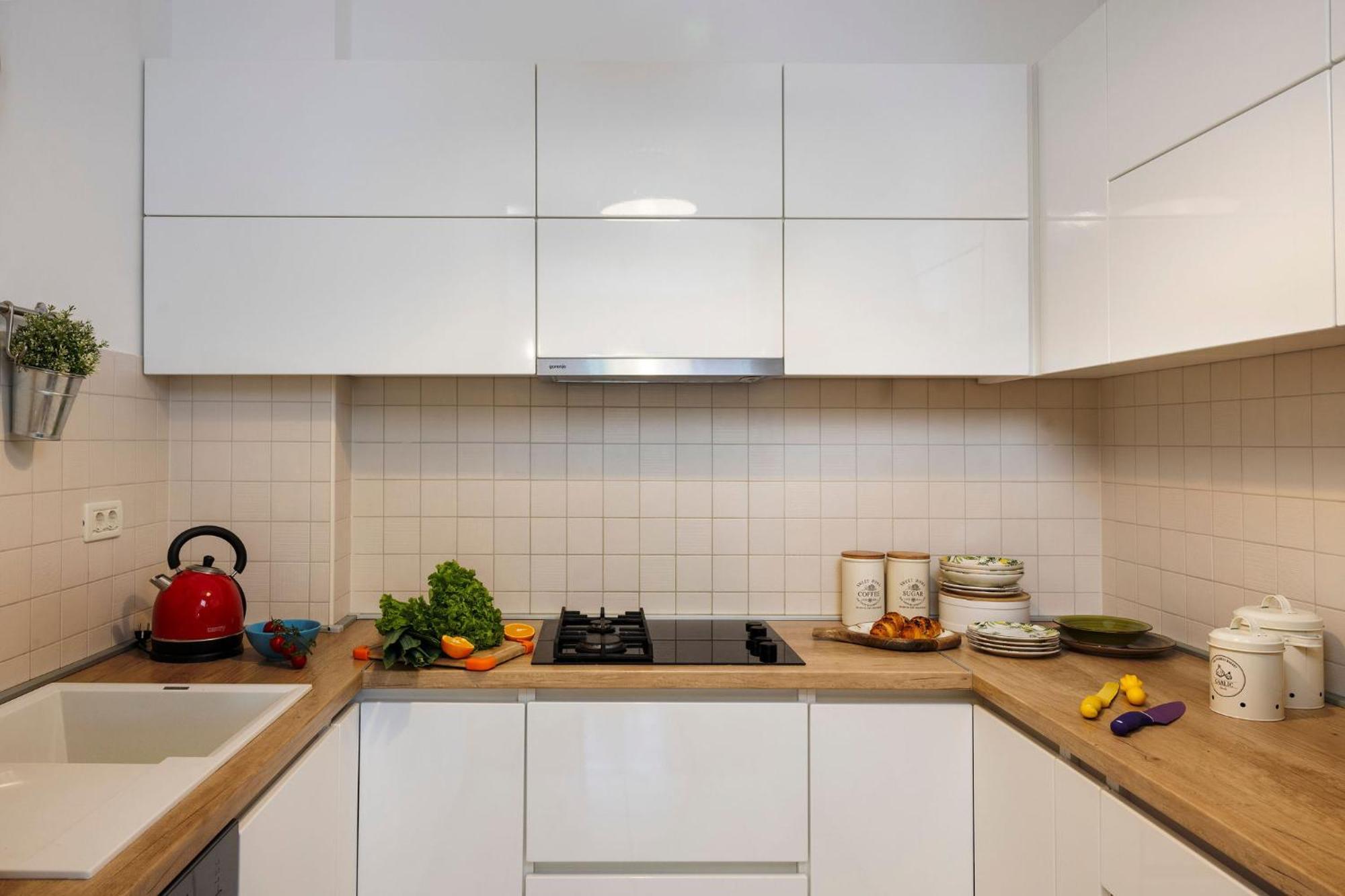 Apartment Deluxe Bellevue ซาตอน ภายนอก รูปภาพ